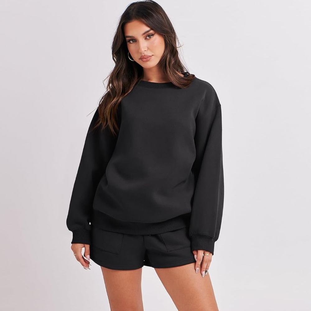 Anrabess black crewneck sweatshirt